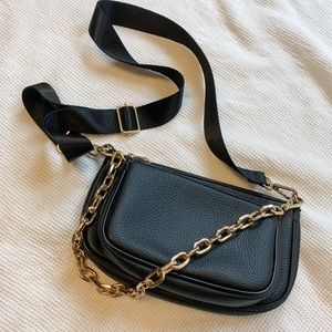 Black Wide Strap Bag